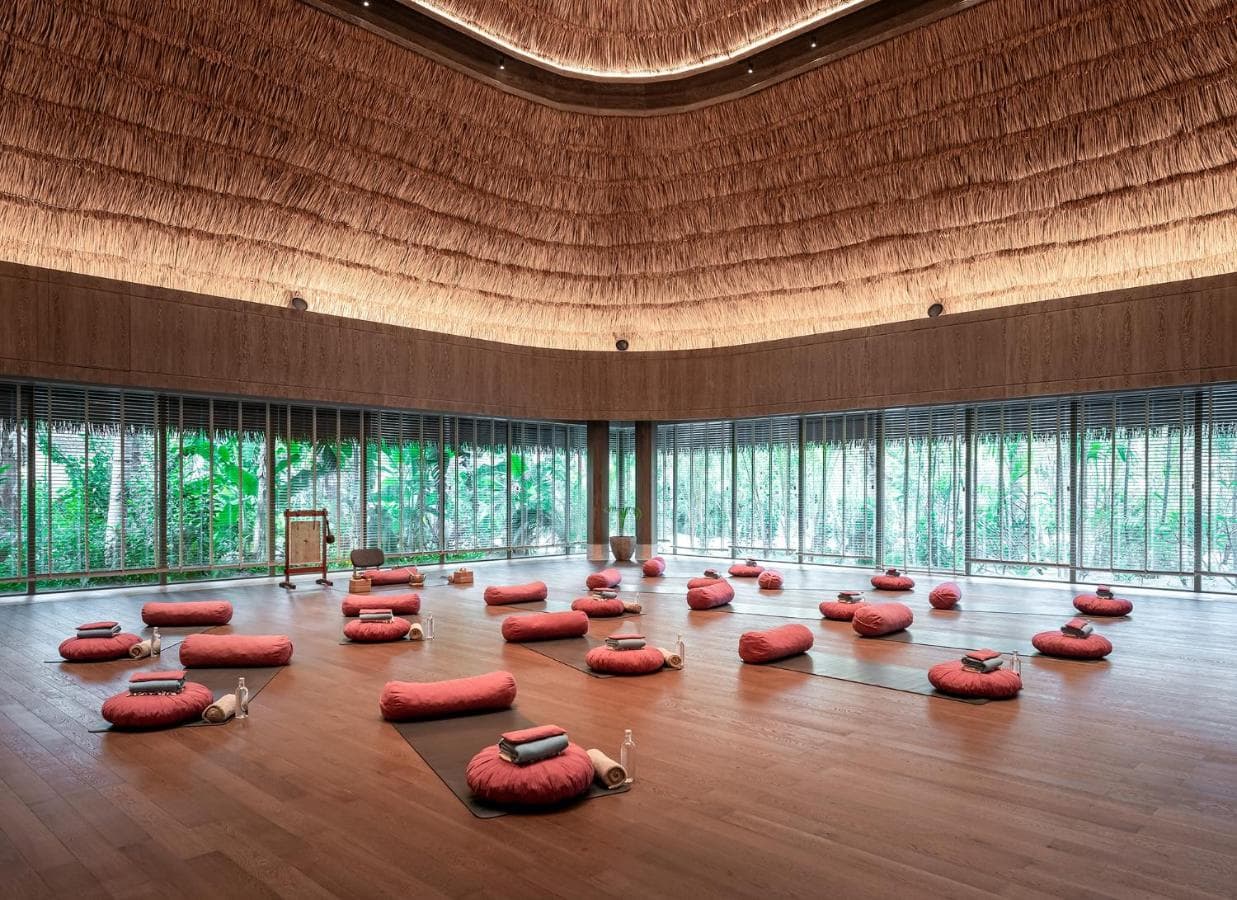 JOALI BEING yoga studio